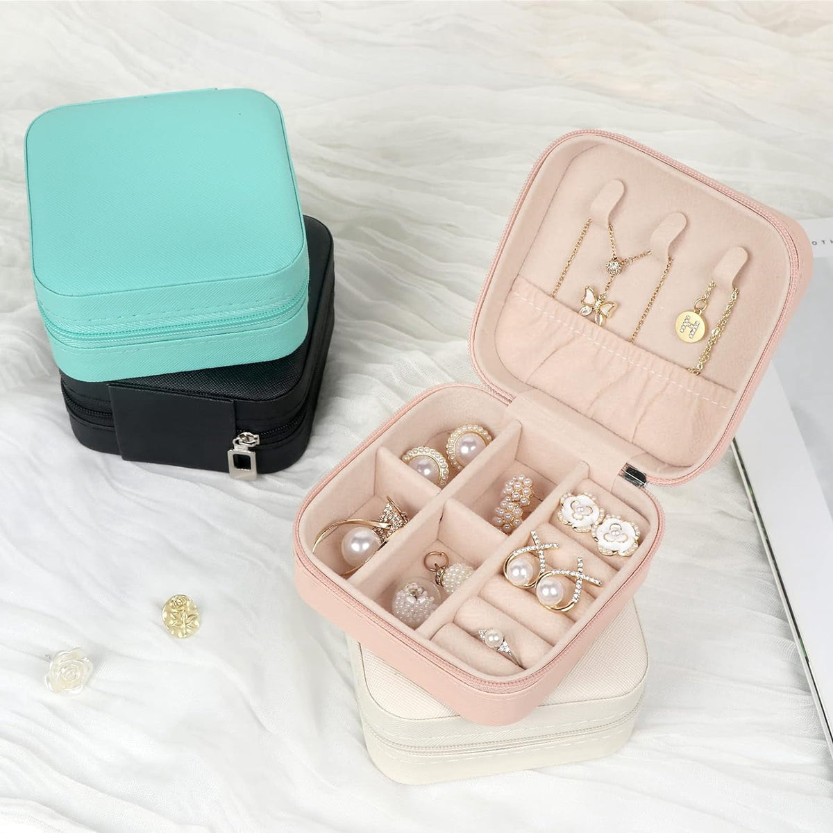 Compact Travel Jewellery Case in PU Leather with Velvet Lining - Image 6
